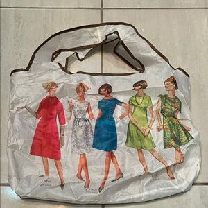 Stylish Women's Nylon Tote Bag with Fashion Print